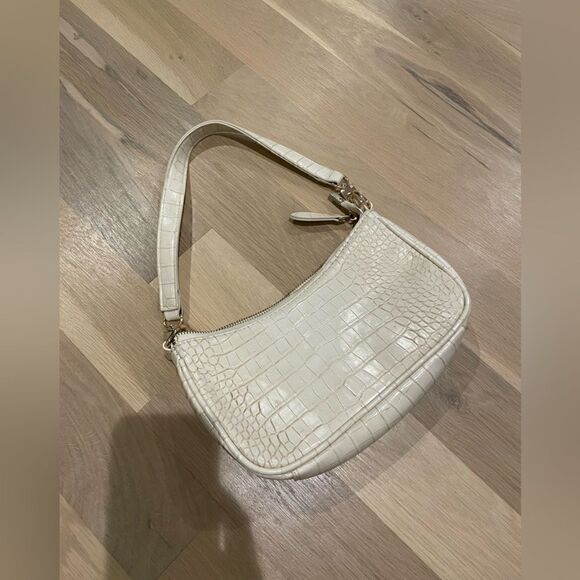Handbags - NWOT Snakeskin Purse